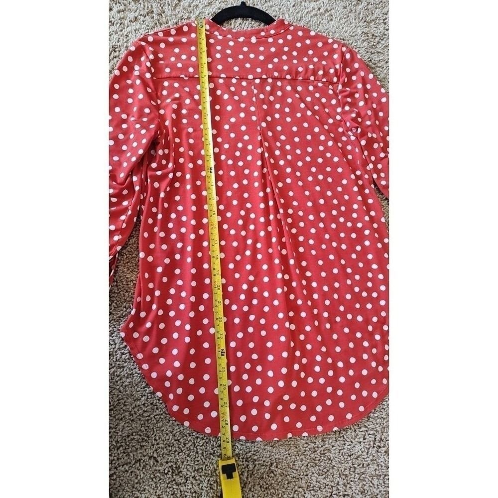 women Cato Polka Dot V-Neck Blouse Size S Red Used Retro Classic Round Hem - Picture 12 of 12